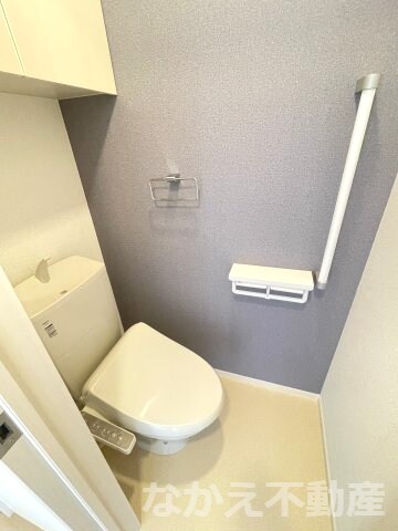 物件内観写真6　(シンプルで使いやすいトイレです)
