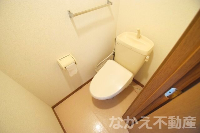 物件内観写真7　(トイレも気になるポイント)