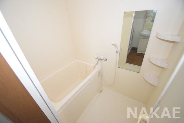 物件内観写真8　(お風呂で日々の疲れを落としましょう)