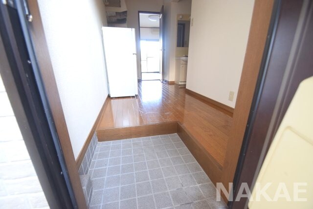 物件内観写真11　(玄関です)