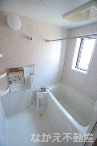 物件内観写真6　(お風呂で日々の疲れを落としましょう)