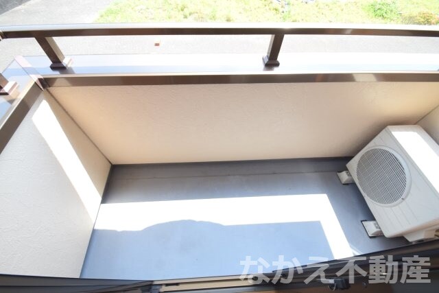 物件内観写真10　(陽当たり良好なバルコニーです)
