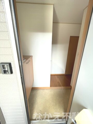物件内観写真8　(玄関です)