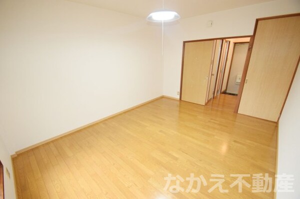 寝室(開放的な寝室です)