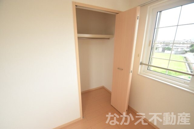 物件内観写真8　(こまごまとしたものを収納できそうですね)