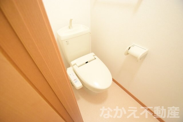 物件内観写真8　(トイレも気になるポイント)