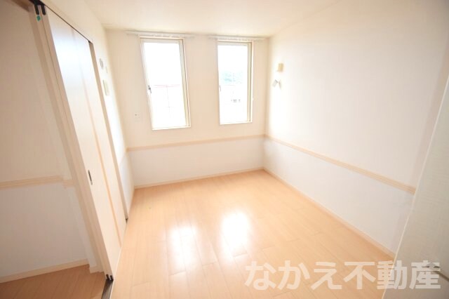 物件内観写真14　(きれいな内装です)