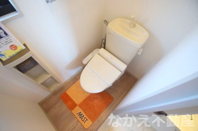 物件内観写真5　(清潔感のあるトイレです)
