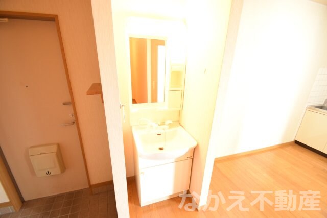 物件内観写真9　(洗面所です)