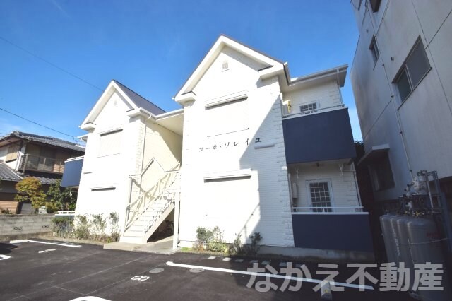 物件外観写真3　(物件の外観です)