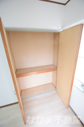 物件内観写真10　(収納スペース豊富です)
