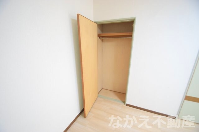 物件内観写真15　(便利な収納スペースです)