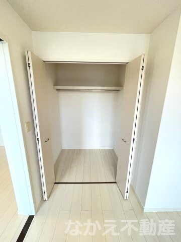 物件内観写真8　(収納スペース豊富です)