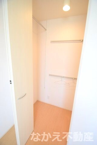 物件内観写真10　(こまごまとしたものを収納できそうですね)