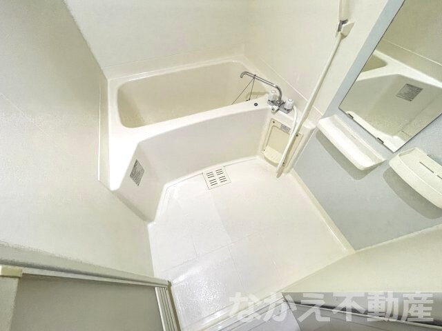 物件内観写真8　(きれいなお風呂です)