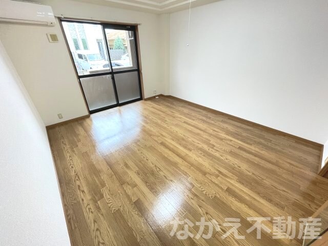 物件内観写真5　(落ち着いて過ごせるお部屋なので、寝室にいかがでしょうか)