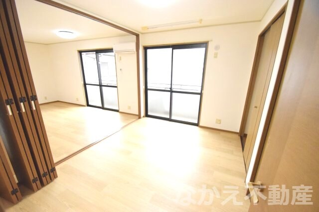 物件内観写真3　(寝室です)