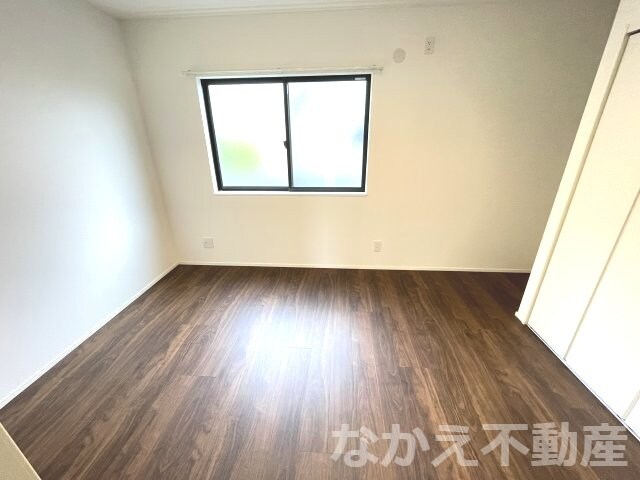 物件内観写真3　(ゆとりの広さです)