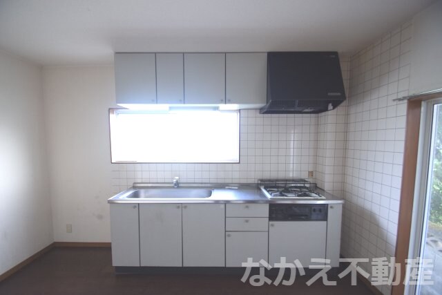 物件内観写真5　(お料理しやすいキッチンです)