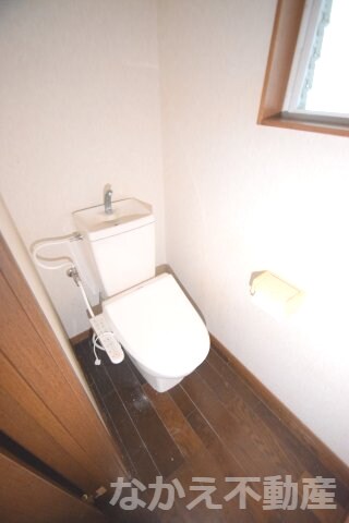 物件内観写真7　(トイレも気になるポイント)