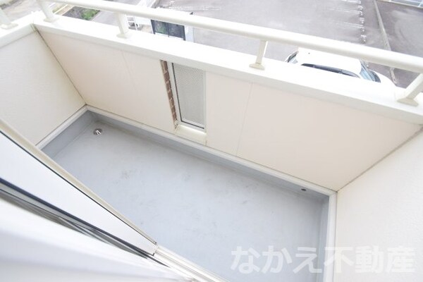 バルコニー(落ち着いた時間を過ごせるバルコニーです)