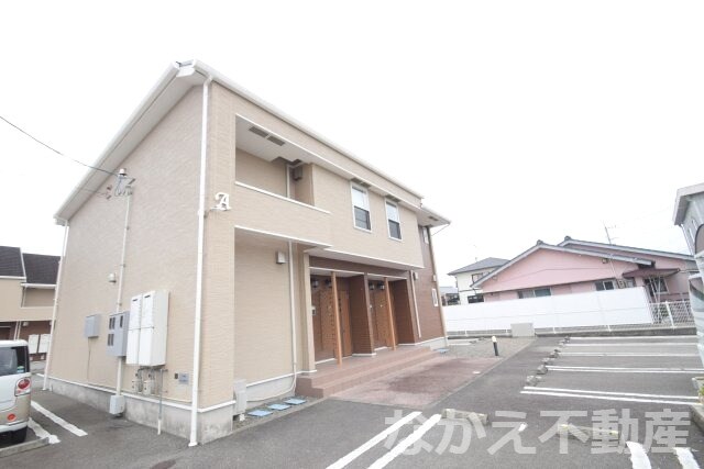 物件外観写真1　(物件の外観です)