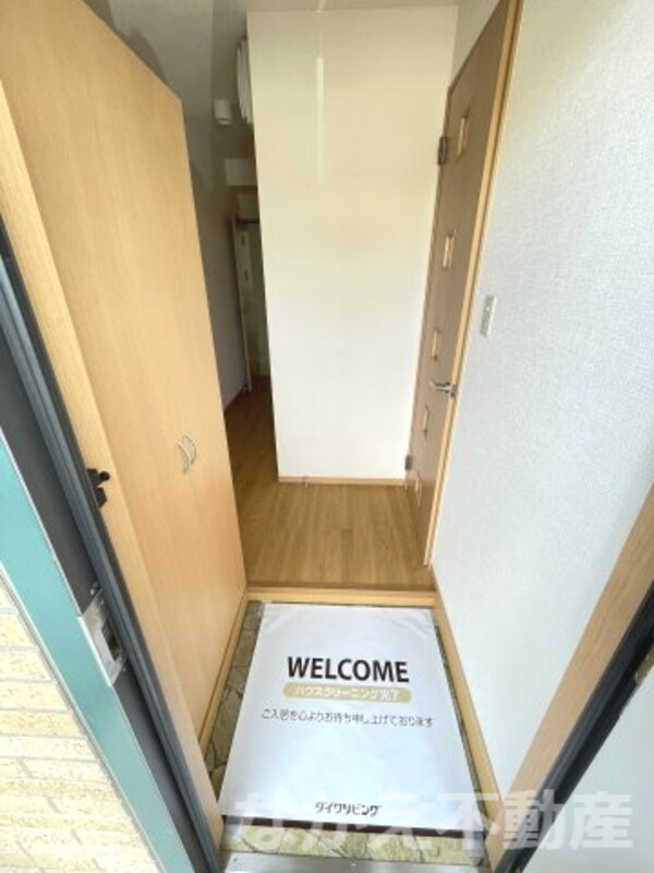 玄関(毎日通る玄関はこちらです)