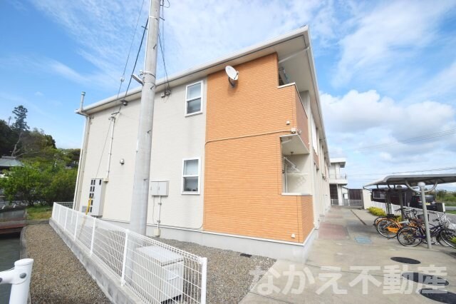 物件外観写真4　(おしゃれな外観です)