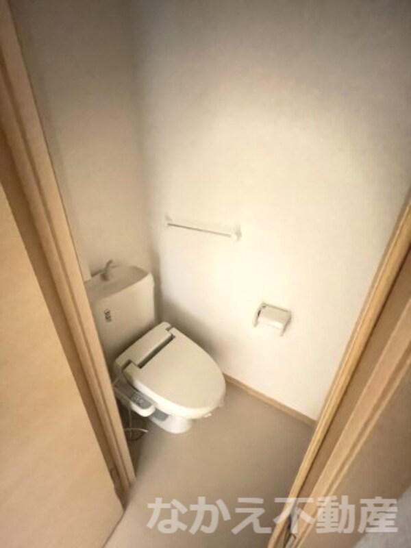 トイレ(シンプルで使いやすいトイレです)