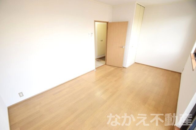 物件内観写真5　(居間です)