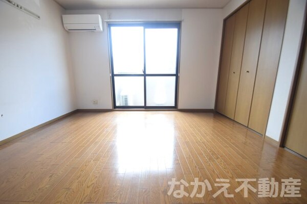 寝室(開放的な寝室です)