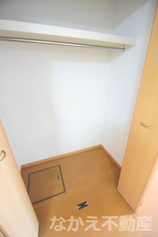 物件内観写真9　(収納のためのスペースです)
