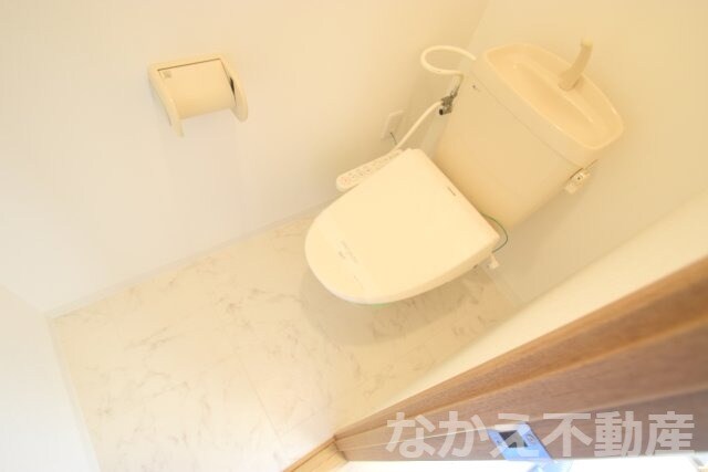 物件内観写真7　(落ち着いたトイレです)