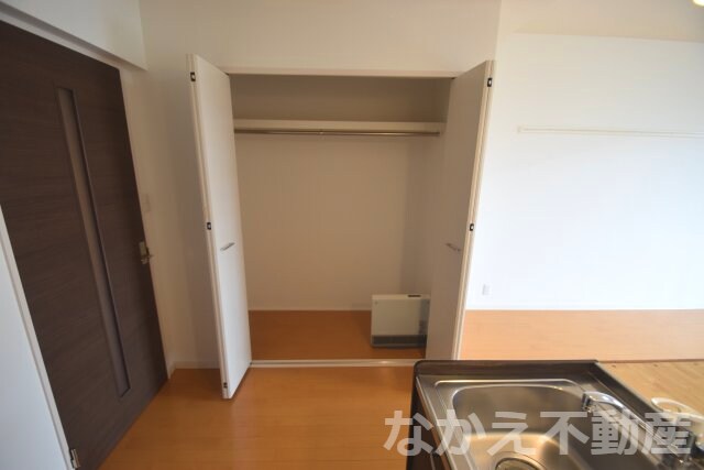 物件内観写真9　(収納のためのスペースです)