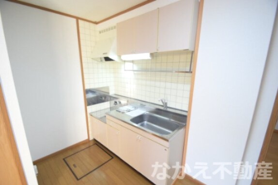 物件内観写真6　(お料理しやすいキッチンです)