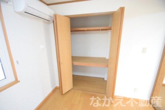 物件内観写真13　(収納スペース豊富です)