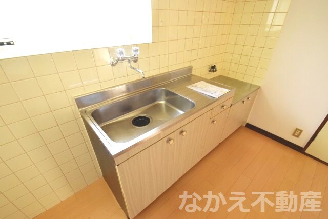 物件内観写真4　(お料理しやすいキッチンです)