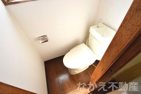 トイレ(落ち着いたトイレです)