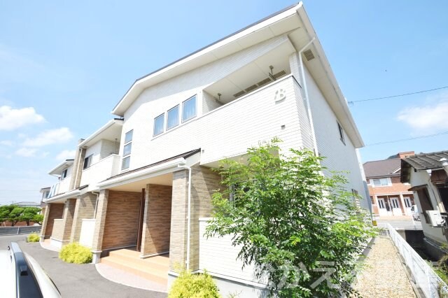 物件外観写真1　(外観も気になるポイント)