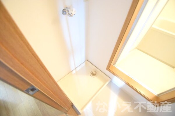 洗面・脱衣所(広い洗面スペース)