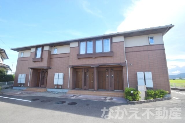 物件外観写真1　(外観です)