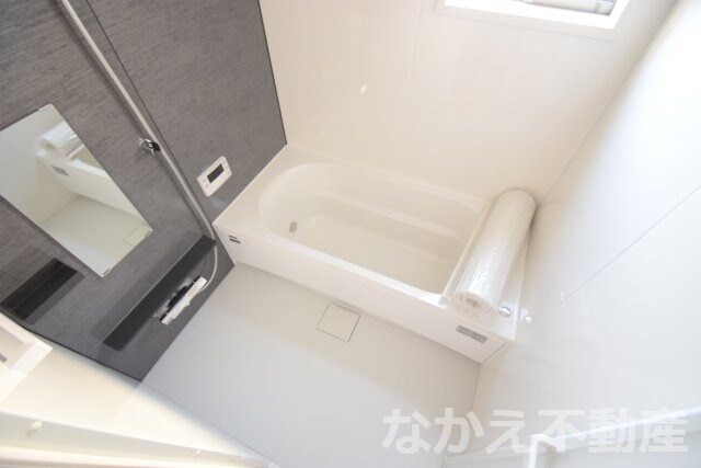 物件内観写真6　(ゆったり過ごせるお風呂です)