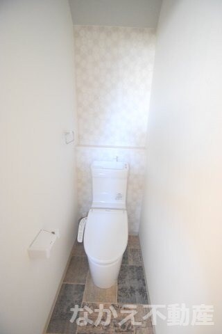 物件内観写真7　(トイレもきれいです)