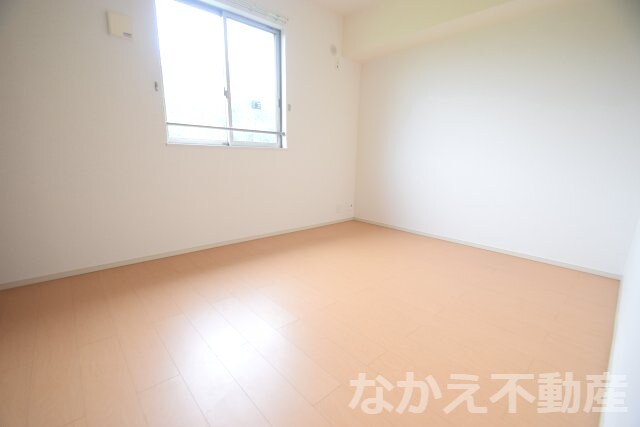 物件内観写真5　(ゆとりの広さです)