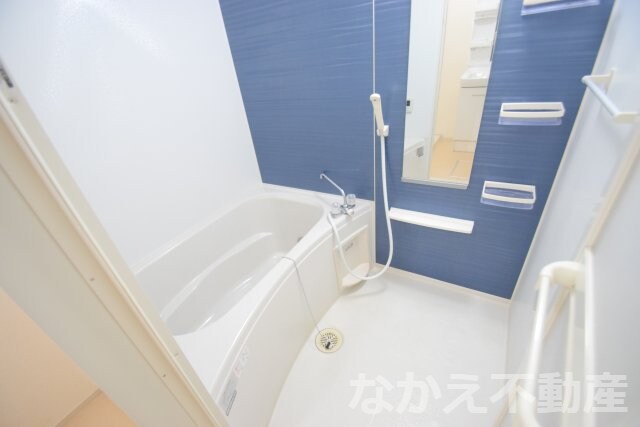 物件内観写真7　(ゆったり過ごせるお風呂です)