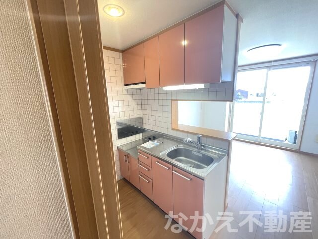 物件内観写真5　(使いやすいキッチンです)