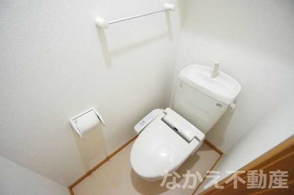 トイレ(シンプルで使いやすいトイレです)
