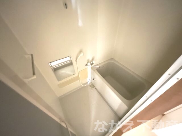 物件内観写真8　(きれいなお風呂です)