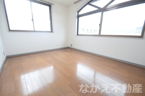 寝室(寝室にぴったりのお部屋です)