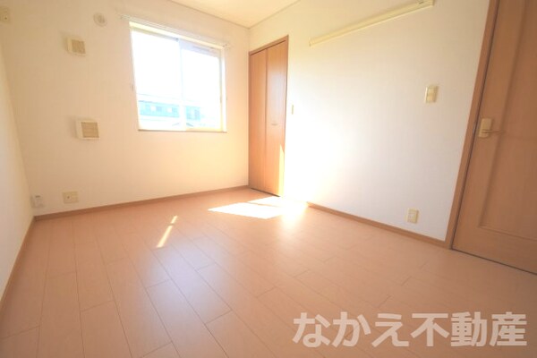 寝室(寝室にいかがでしょうか)